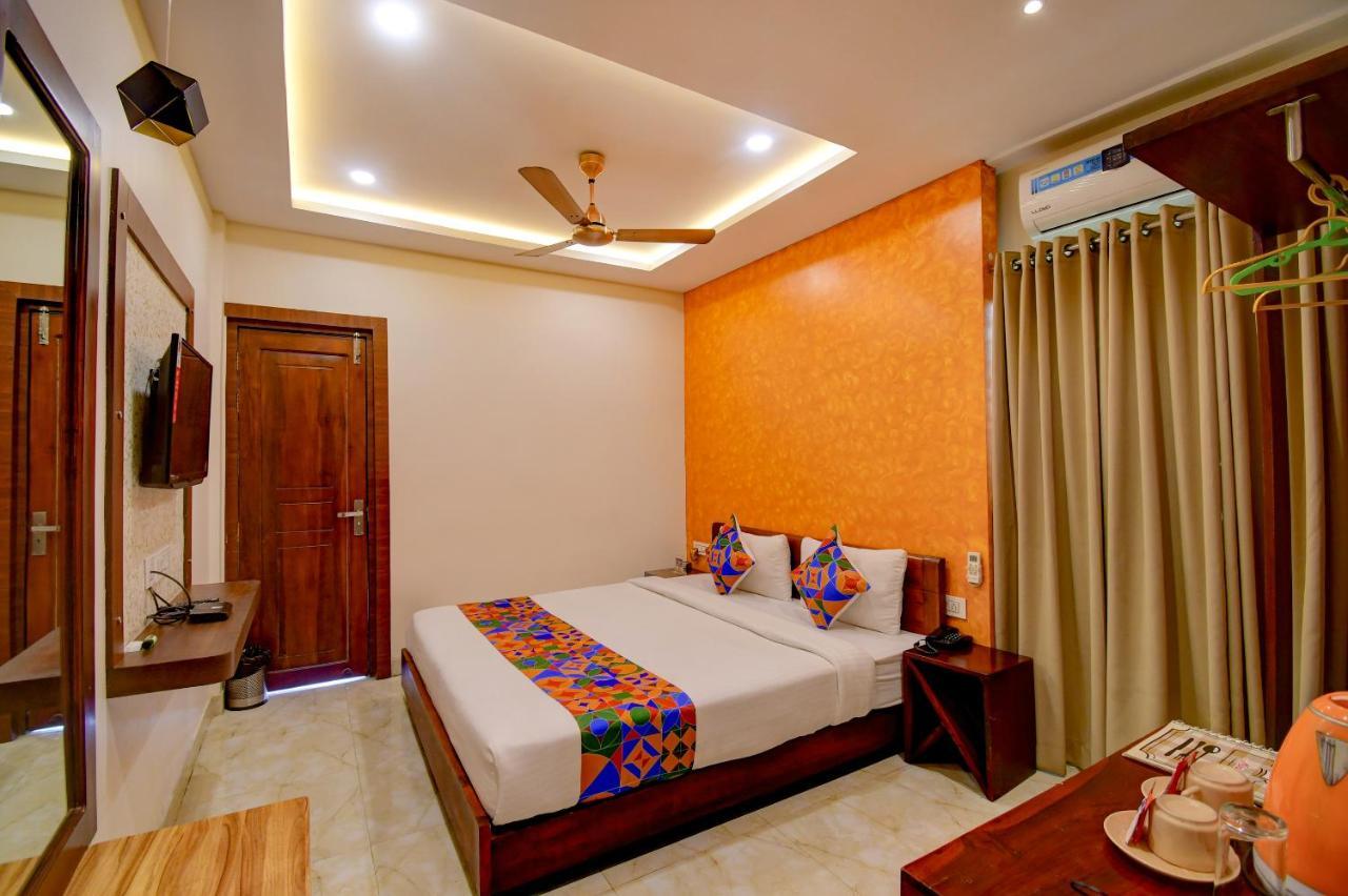 Fabhotel Prime Grand Palace Siliguri Exteriör bild